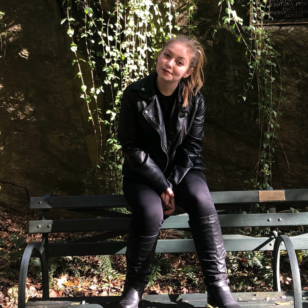 Meet your Posher, Christine